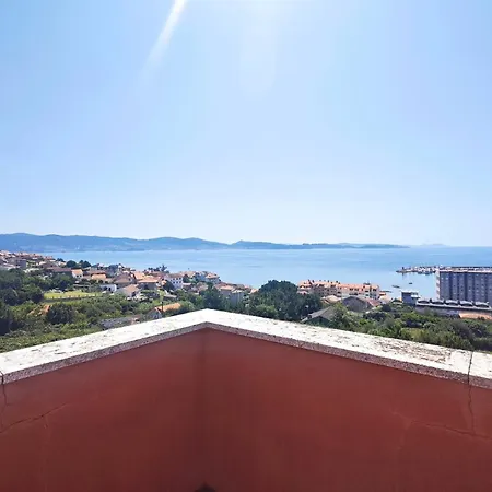 Desconectaengalicia Atico Miraflores 2 Con Piscina En Sanxenxo