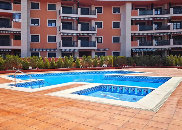 Desconectaengalicia Atico Miraflores 2 Con Piscina En 산신소