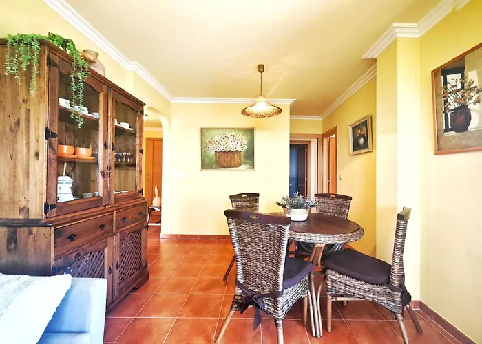 Desconectaengalicia Atico Miraflores 2 Con Piscina En * סנשנשו