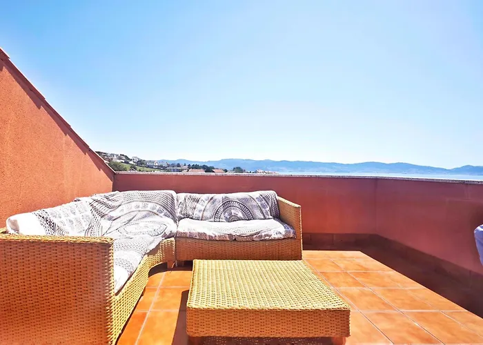 아파트 Desconectaengalicia Atico Miraflores 2 Con Piscina En 산신소